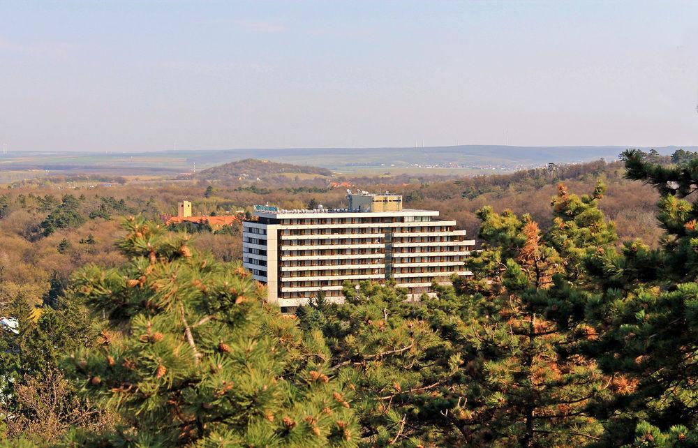 Hotel Szieszta Šoproň Exteriér fotografie